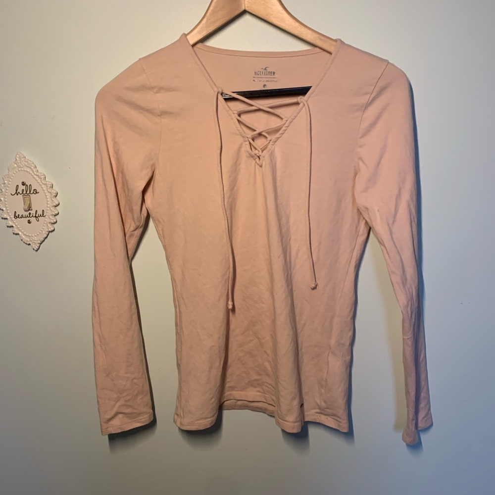 Long sleeve light pink hollister long sleeve